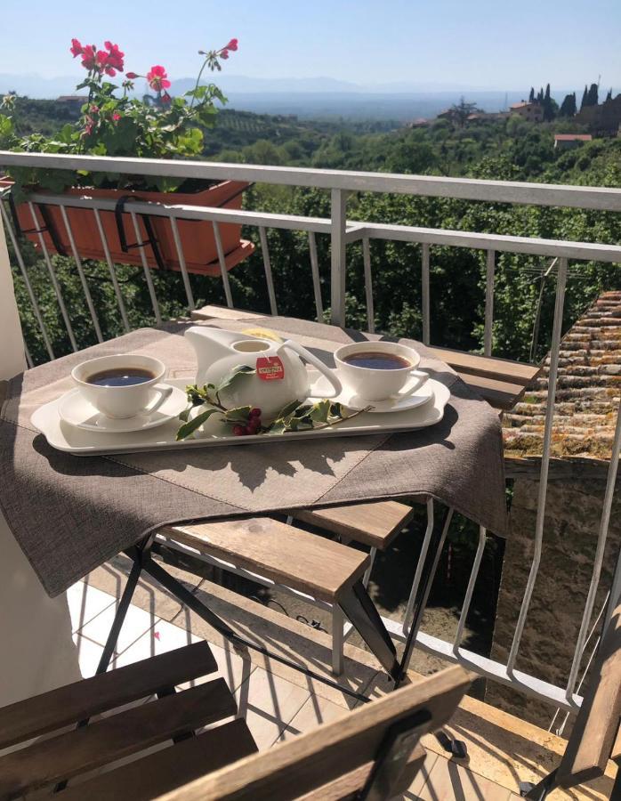 Fiori E Farfalle Apartment Caprarola Eksteriør billede